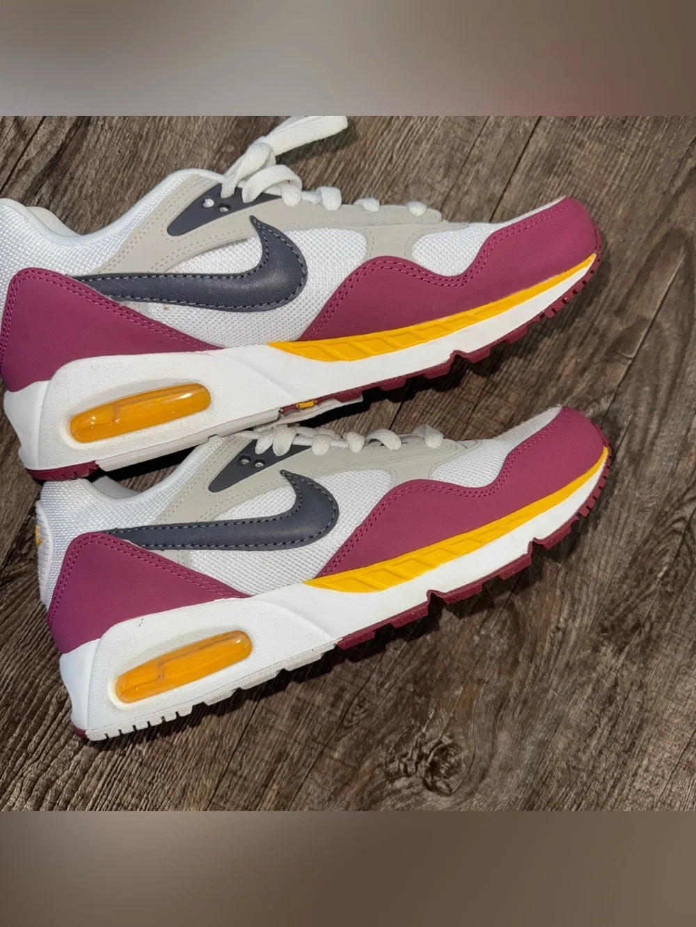 Nike Air Max Correlate - White/University Gold/Rave Pink/Dark Grey